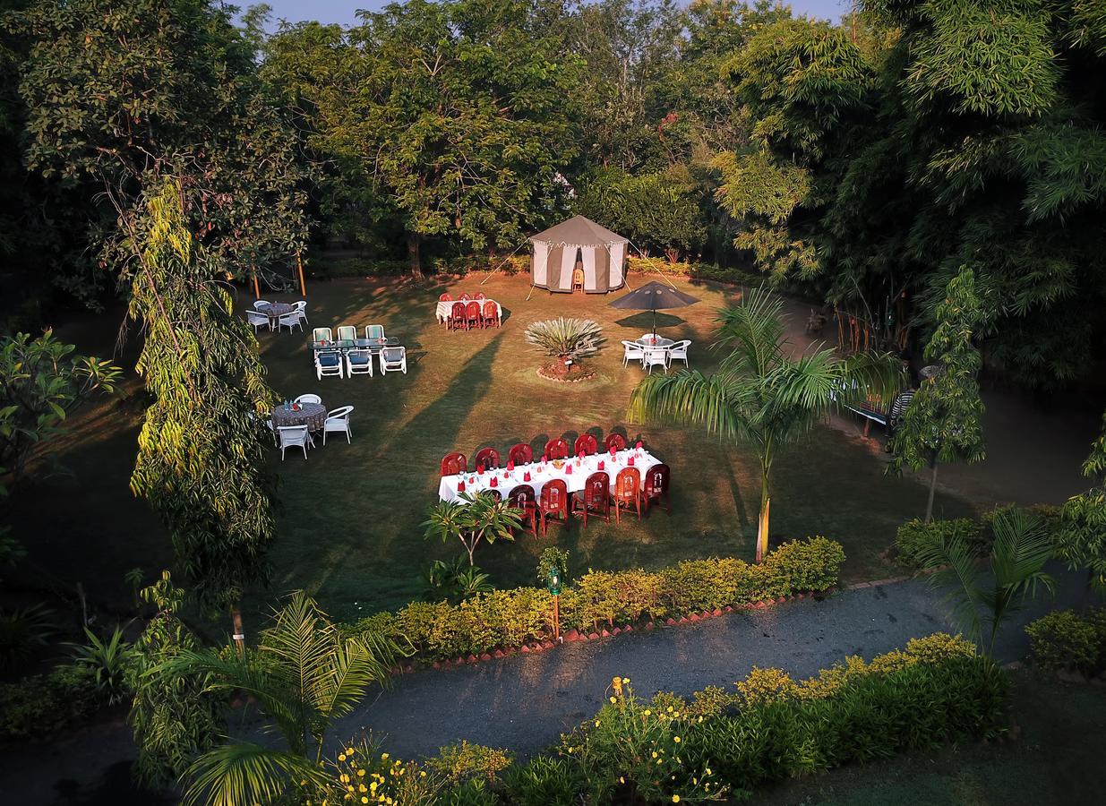 Hotel Pench Jungle Camp Khawāsa Exterior foto